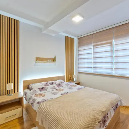 Avantura 14 兹拉蒂博尔